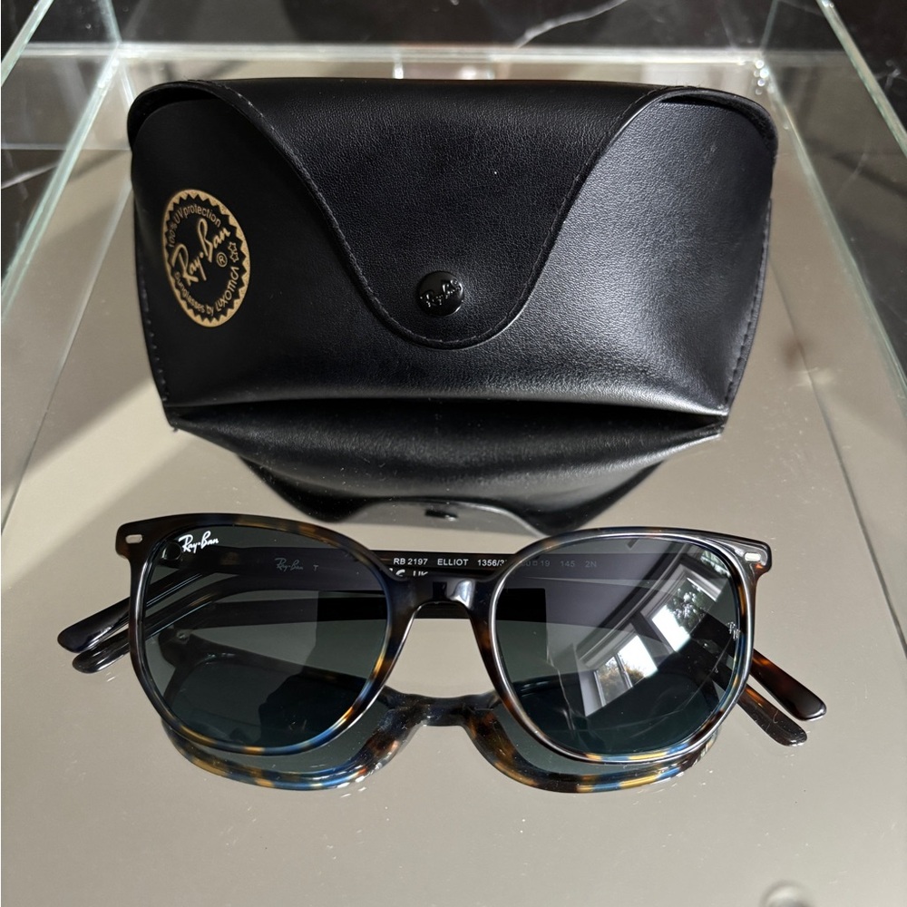 Ray-Ban Elliot Tortoise Brown and Blue Sunglasses